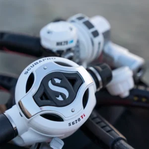 【旗艦級呼吸調節器｜2025白色限定登場】SCUBAPRO MK25 EVO / S620Ti WHITE 鈦合金調節器｜冷水 / 深潛 / 攝影專用✨